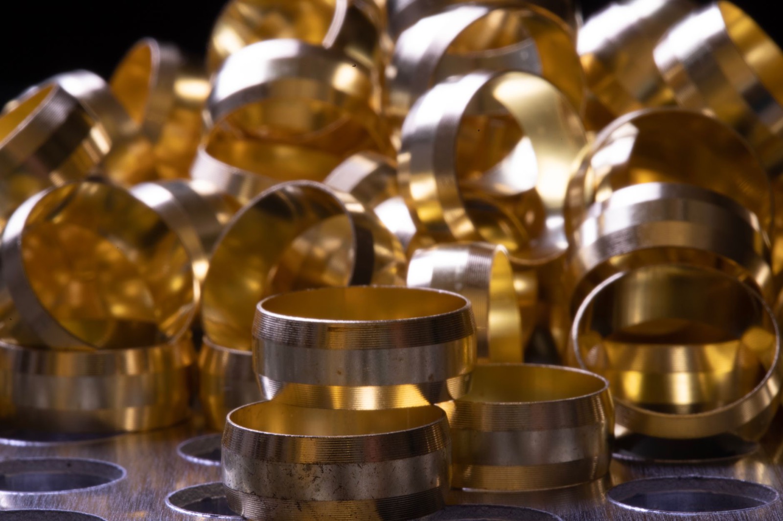 Near-net-shape investment cast components